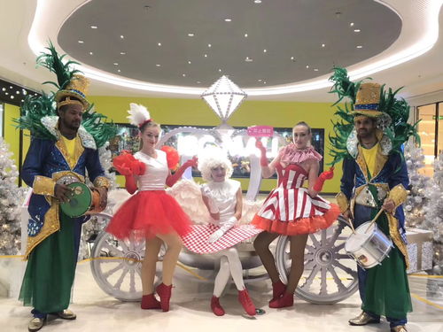 外籍經(jīng)紀(jì)人與演出經(jīng)紀(jì)的多元價(jià)值 巡游互動(dòng)與舞臺(tái)表演的融合