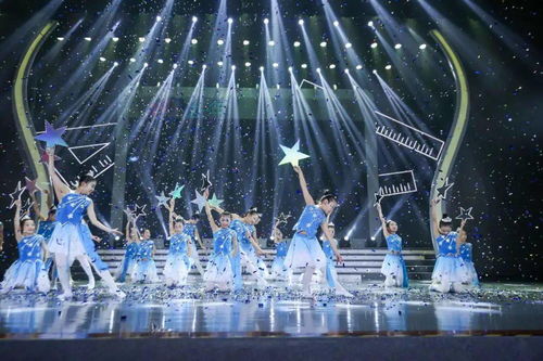 擁抱2021，我們踏歌而行 富陽區(qū)中小學(xué)生藝術(shù)節(jié)精品迎新匯演暨抗疫表彰會(huì)圓滿落幕